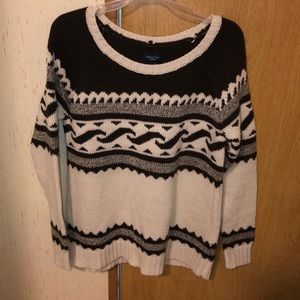 AE cream/brown sweater